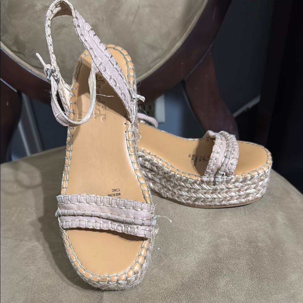 Wonen’s Braided Platform Sandals